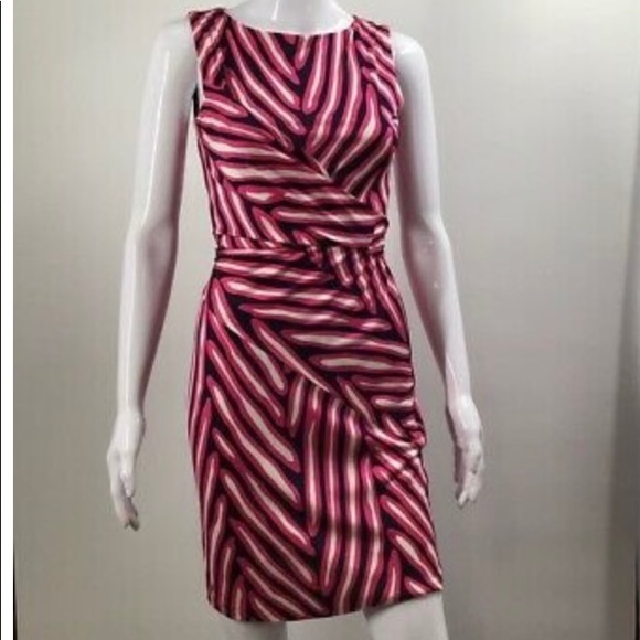 Diane Von Furstenberg Shina Silk Wrap Dress s4 - Picture 4 of 5